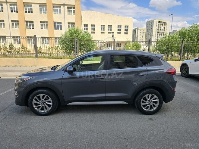 Hyundai Tucson-4