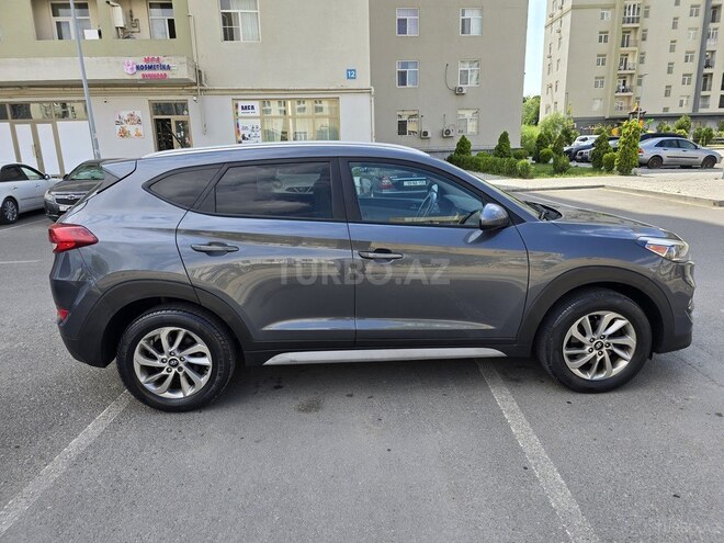 Hyundai Tucson-8