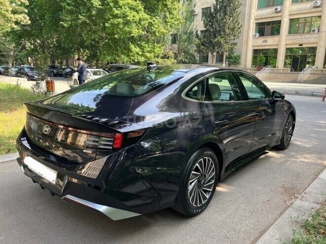 Hyundai Sonata-3