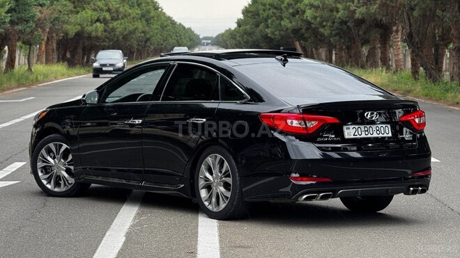 Hyundai Sonata-5