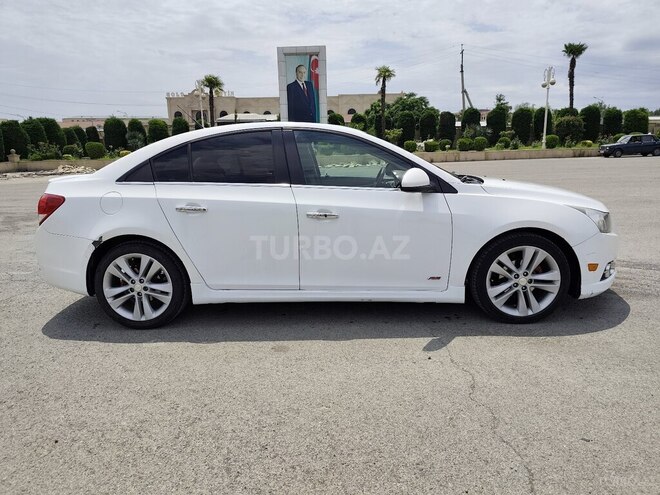 Chevrolet Cruze-4