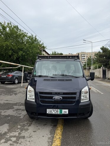 Ford Transit-2