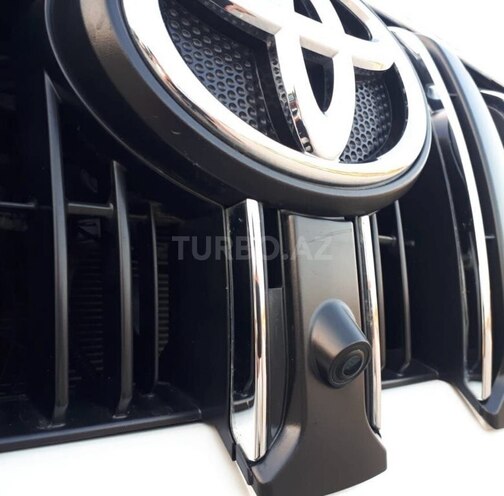 Toyota Land Cruiser Prado-18
