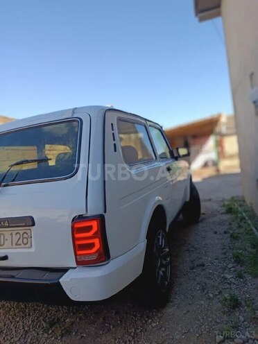 LADA (VAZ) Niva-3