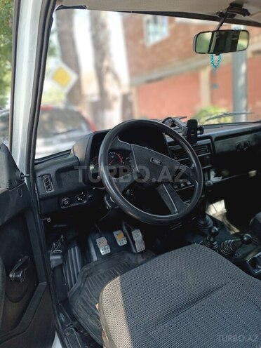 LADA (VAZ) Niva-12