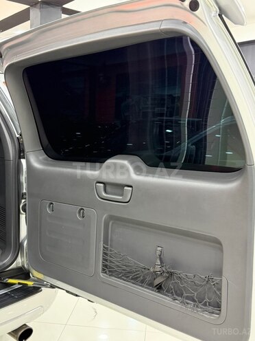 Toyota Land Cruiser Prado-22