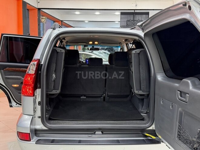 Toyota Land Cruiser Prado-21