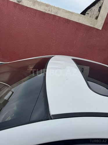 Hyundai Elantra-6