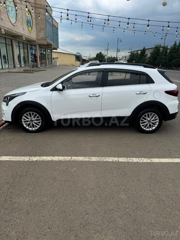 Kia Rio X-Line-4