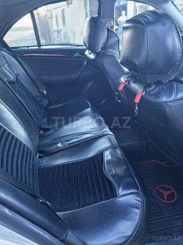 Mercedes C 230-8