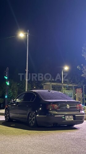Volkswagen Passat-5