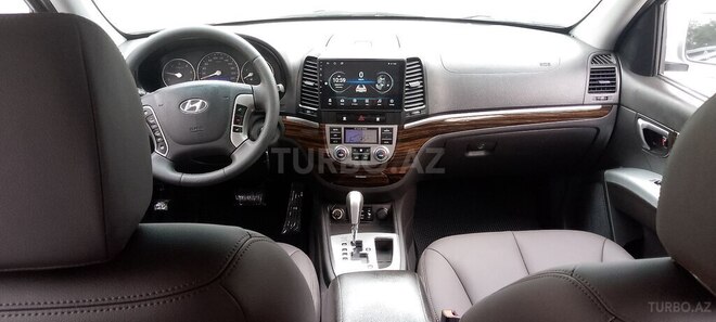 Hyundai Santa Fe-3