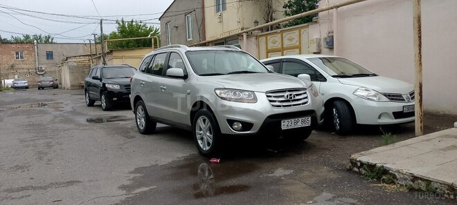 Hyundai Santa Fe-6