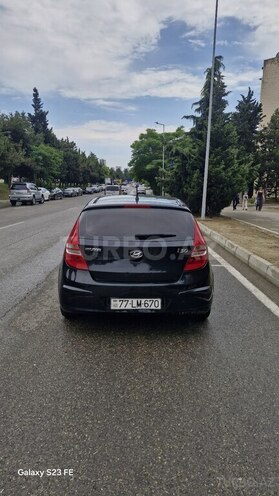 Hyundai i30-2