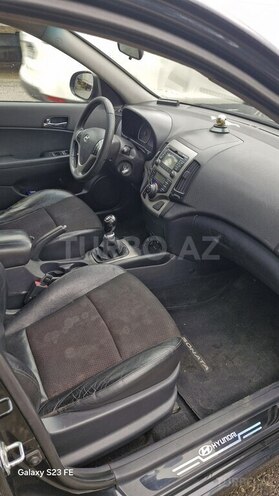 Hyundai i30-6