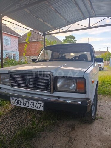 LADA (VAZ) 2107-1