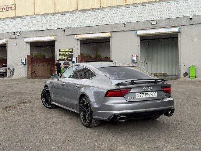Audi A7-6