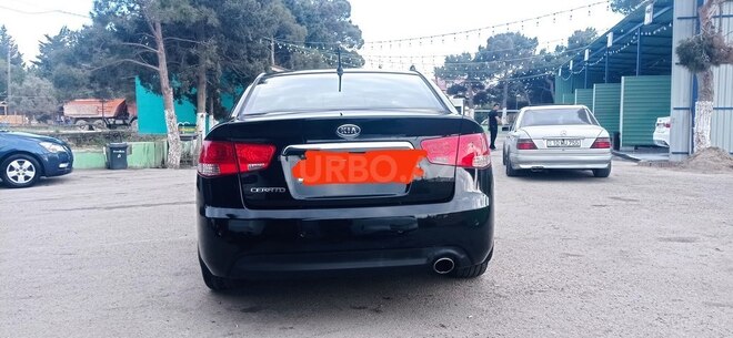 Kia Cerato-3
