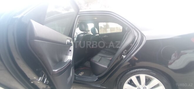 Kia Cerato-8