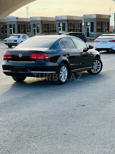 Volkswagen Passat-3