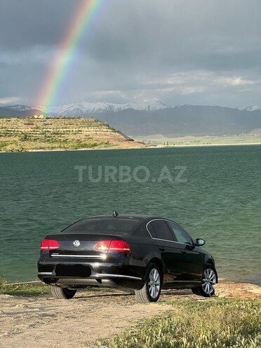 Volkswagen Passat-2