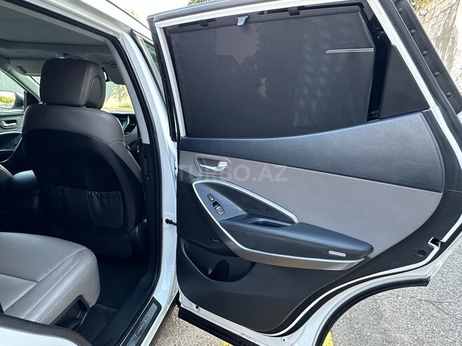 Hyundai Santa Fe-11