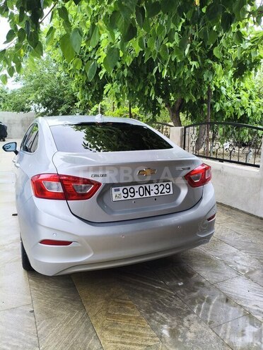 Chevrolet Cruze-8