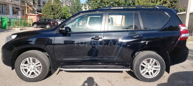 Toyota Land Cruiser Prado-3