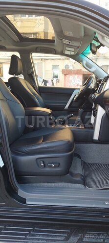 Toyota Land Cruiser Prado-6
