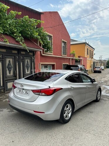 Hyundai Avante-6