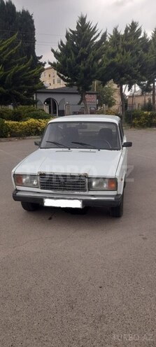 LADA (VAZ) 2107-1