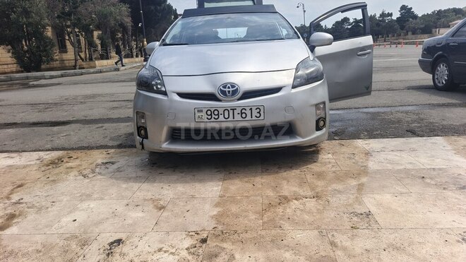 Toyota Prius-1