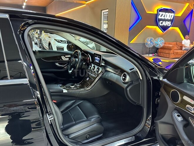 Mercedes C 300-17