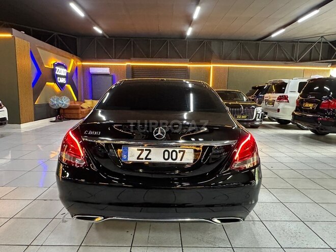 Mercedes C 300-6