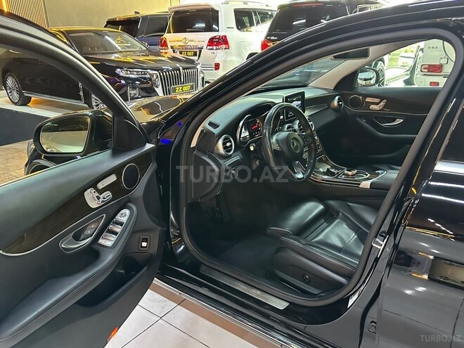 Mercedes C 300-13