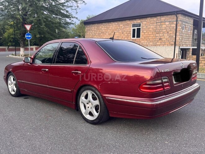 Mercedes E 220-9