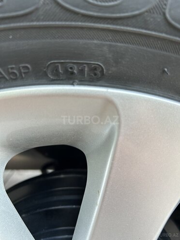 Kia Rio-11