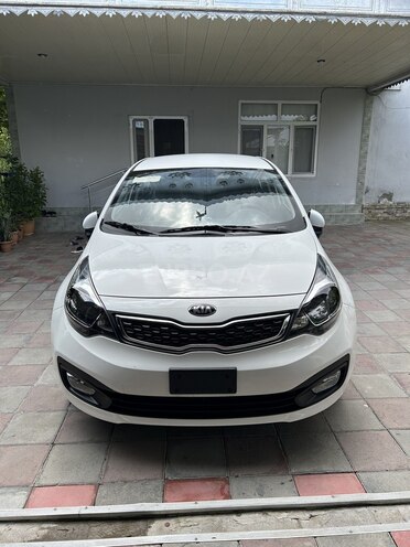 Kia Rio-1