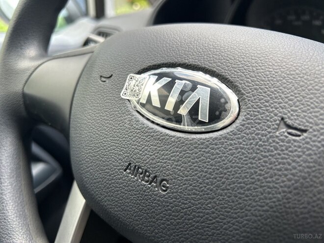 Kia Rio-14