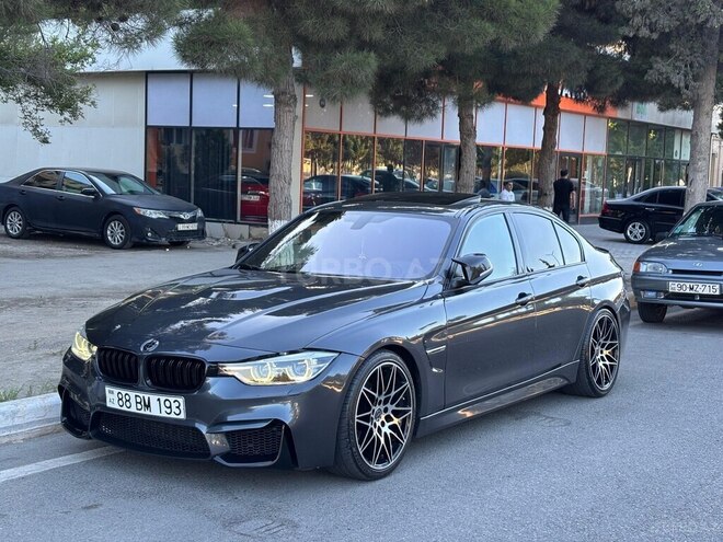 BMW 330-1