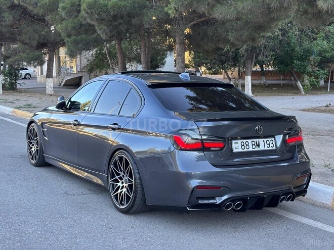 BMW 330-4