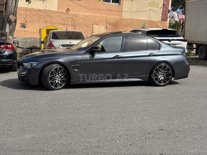 BMW 330-3