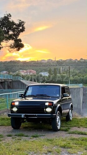 LADA (VAZ) Niva-1