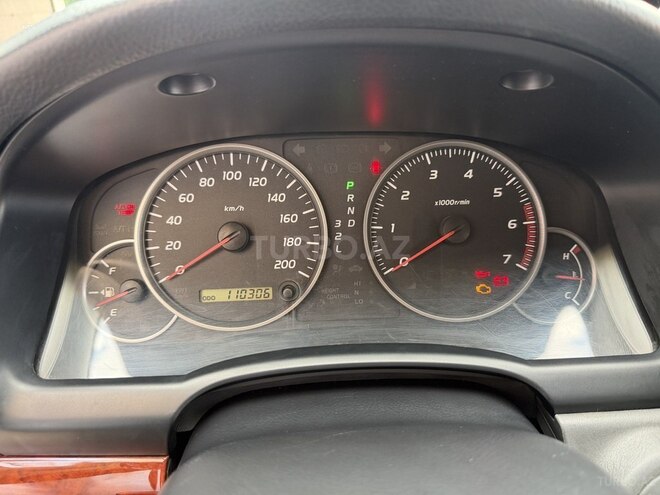 Toyota Land Cruiser Prado-10
