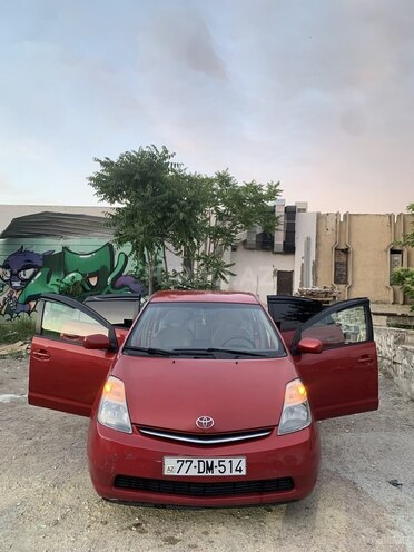 Toyota Prius-1