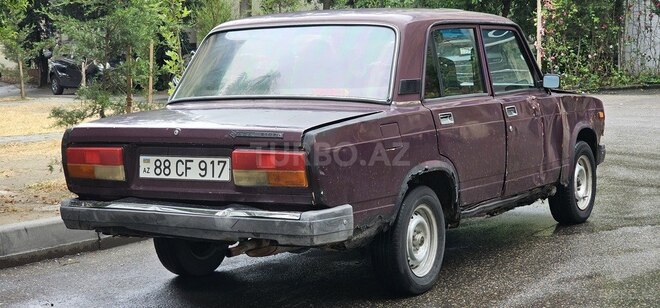 LADA (VAZ) 2107-2