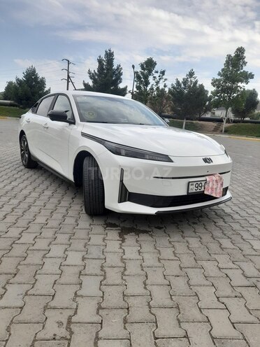 Changan Qiyuan A05-5