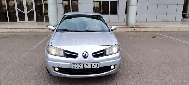 Renault Megane-7
