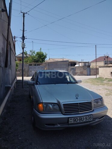 Mercedes C 230-8