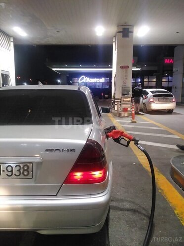 Mercedes C 230-10